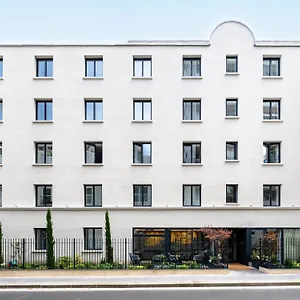 Park 3*, Parigi Francia